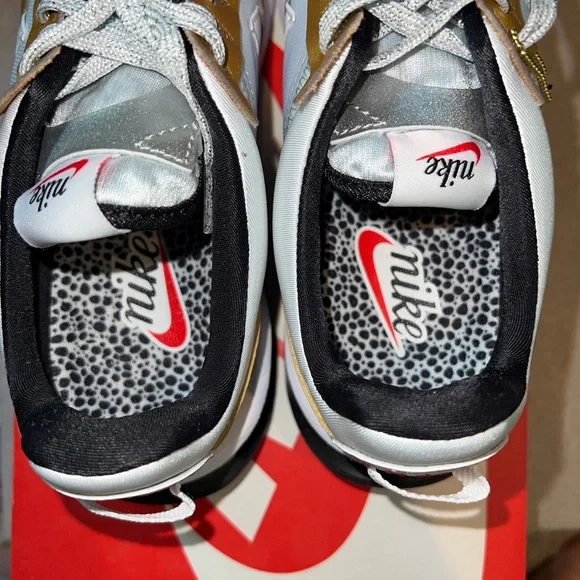 NIB Women’s Nike Air Max Pre-Day SE Pure Platinum/ White Size 7 - Picture 9 of 14